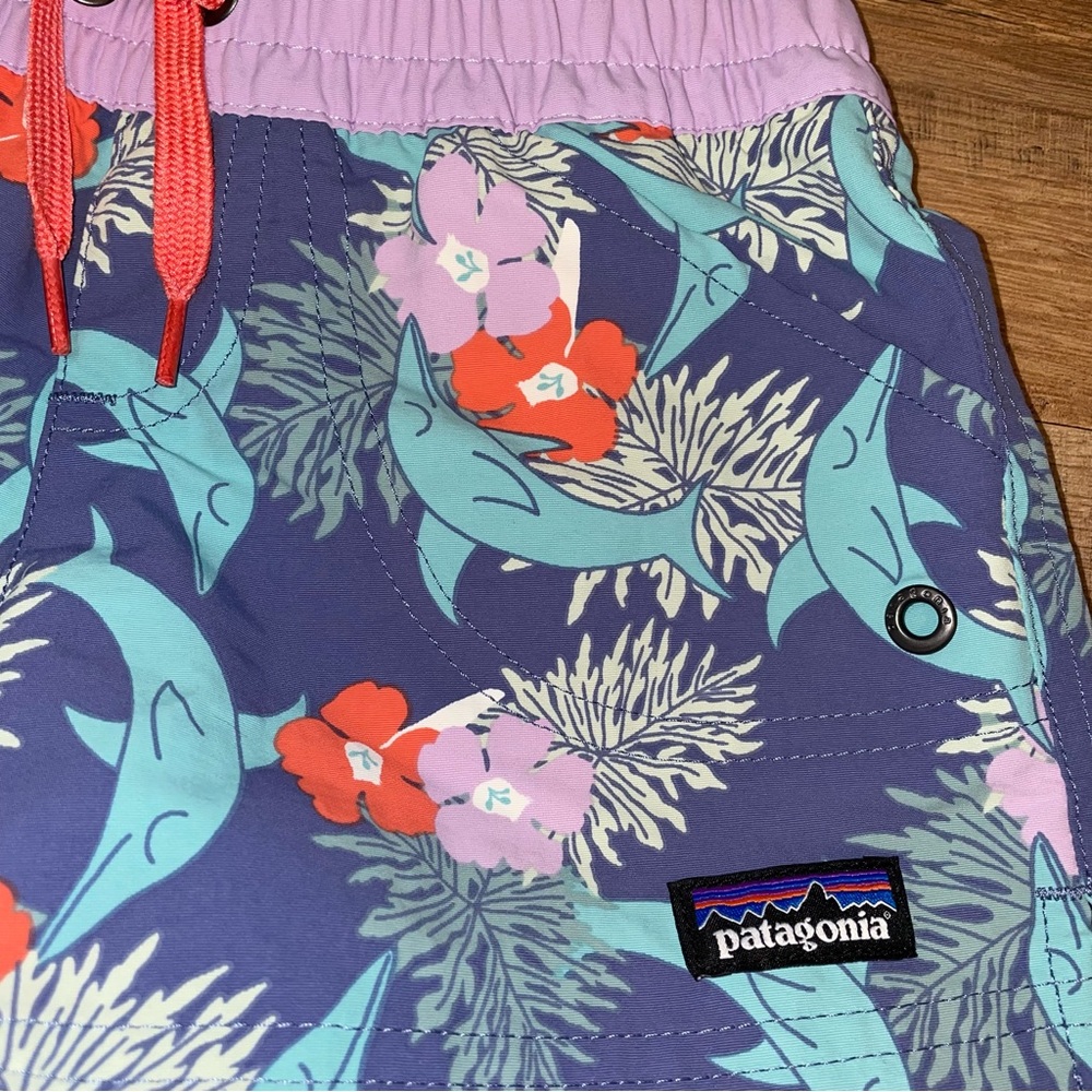 NWT Patagonia Girls Costa Rica Baggies Shorts Heart the Sea - Picture 2 of 9